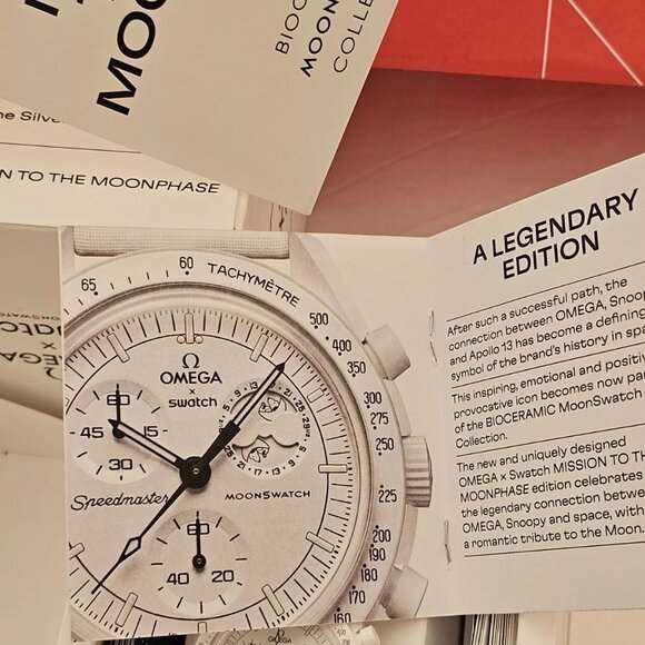 Omega X Swatch White Watch Moonswatch MOON main image 2